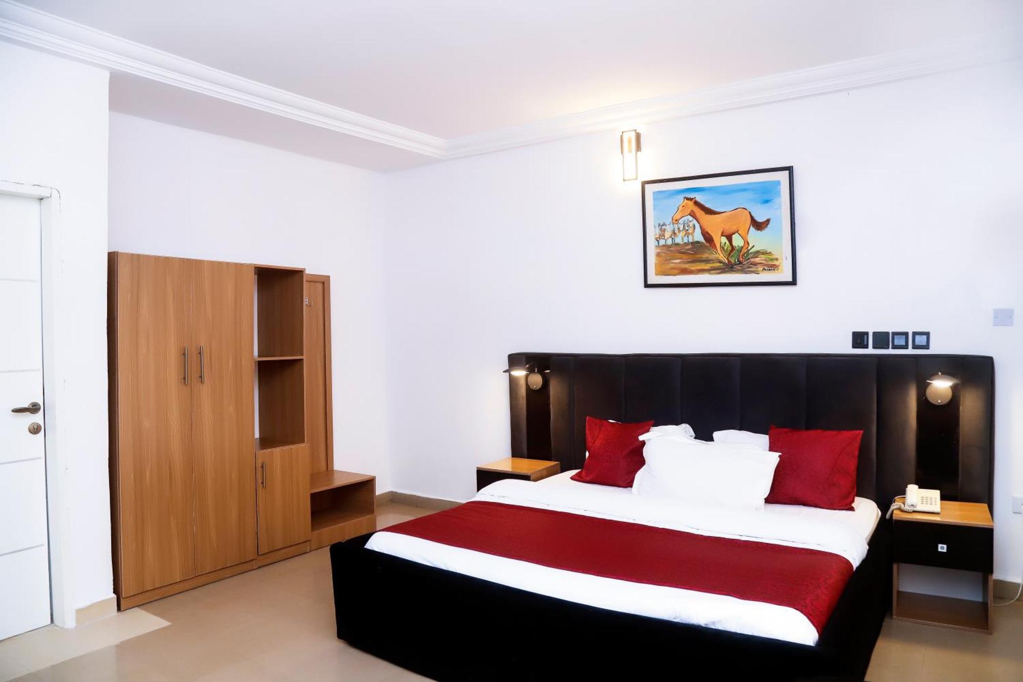 Western Dreams Hotel Abuja Kültér fotó