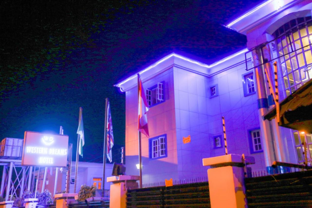 Western Dreams Hotel Abuja Kültér fotó