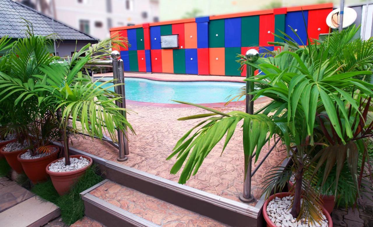 Western Dreams Hotel Abuja Kültér fotó